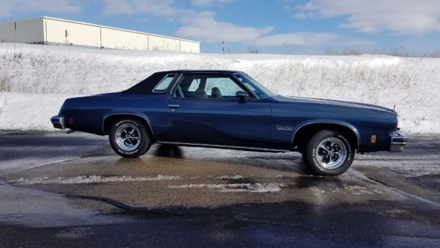 Blue Dodge Coronet